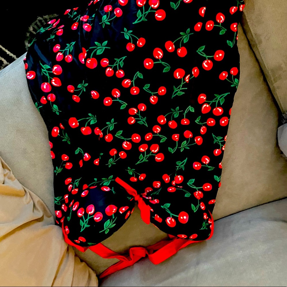 Size 4x brand new Rosewe cherries one piece swimsuit
